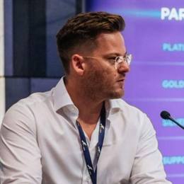 私募巨头KKR(KKR.US)预计收购ST Telemedia全球数据中心